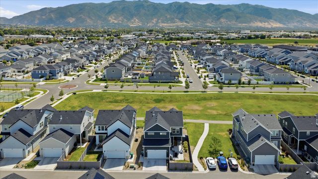 868 N 2125 W, Layton, UT 84041