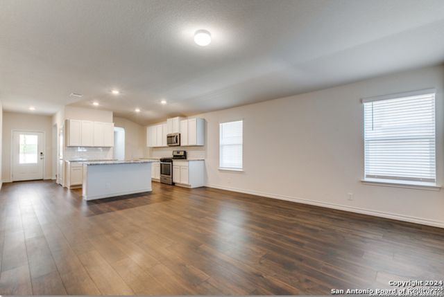 232 Cuban Emerald, San Antonio, TX 78253