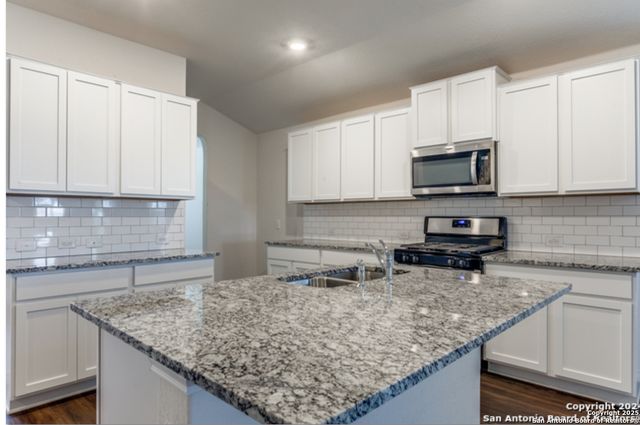 232 Cuban Emerald, San Antonio, TX 78253