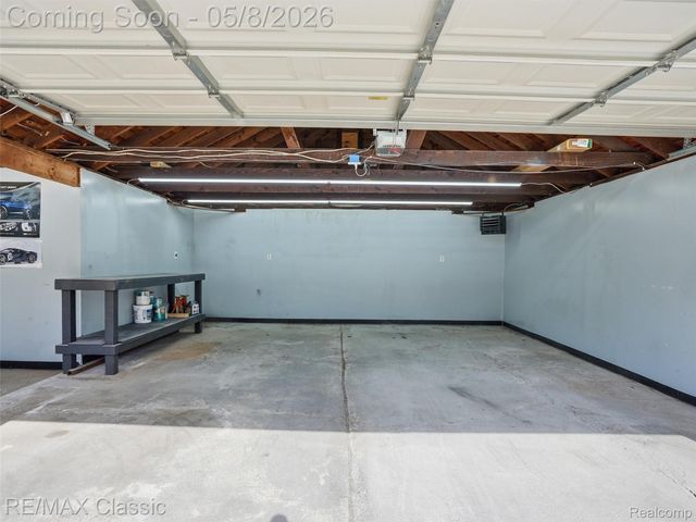 9116 Tecumseh Avenue, Redford Charter Township, MI 48239