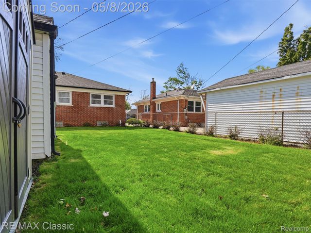 9116 Tecumseh Avenue, Redford Charter Township, MI 48239