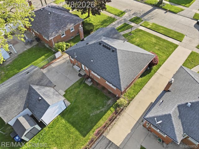 9116 Tecumseh Avenue, Redford Charter Township, MI 48239