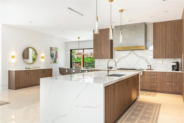 135 Churchill Road, West Palm Beach, FL 33405