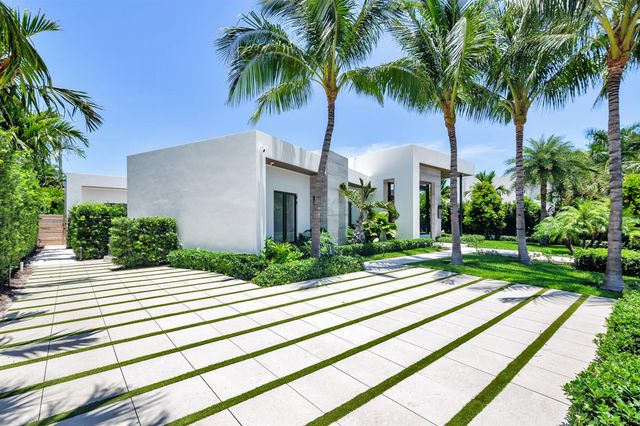 135 Churchill Road, West Palm Beach, FL 33405