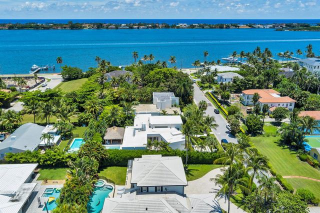 135 Churchill Road, West Palm Beach, FL 33405