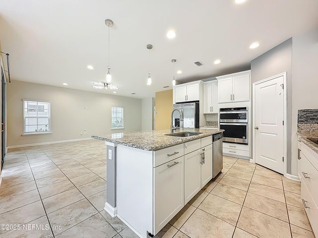 2103 HAWKEYE Place, Fleming Island, FL 32003