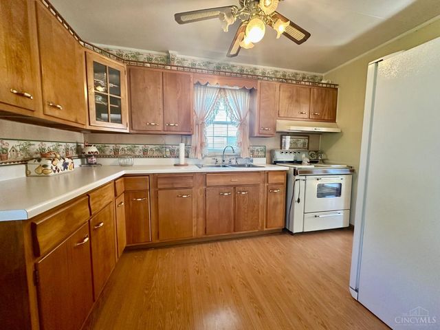 20 Flamingo Drive, St Clair Twp, OH 45013