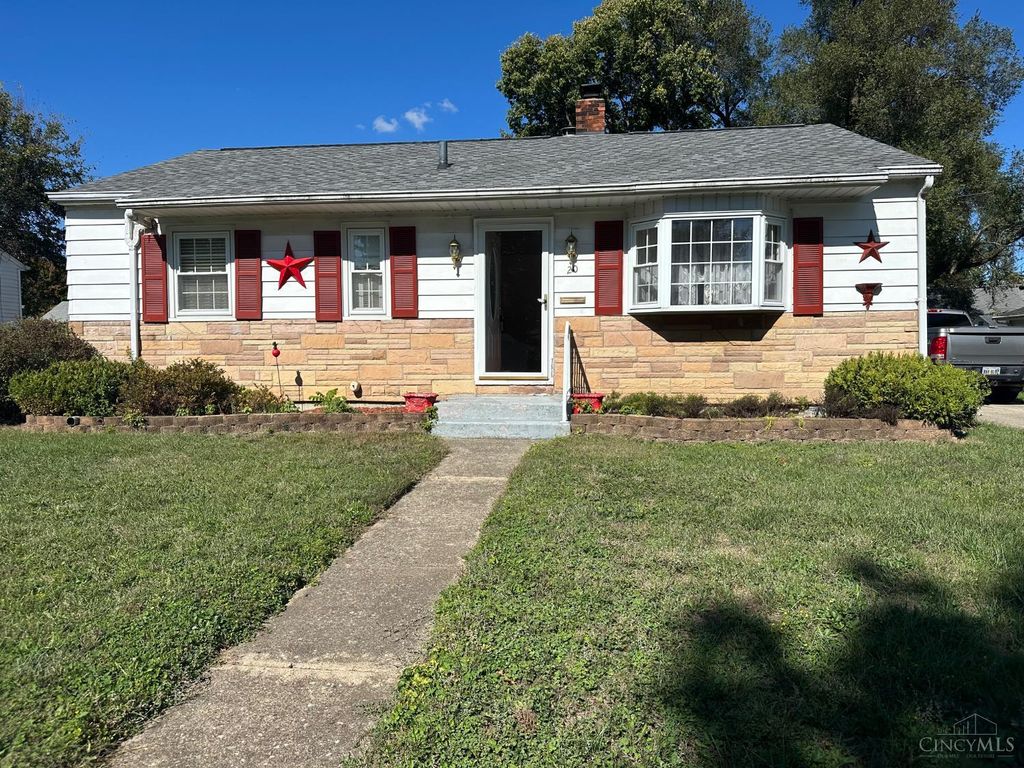 20 Flamingo Drive, St Clair Twp, OH 45013