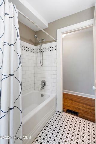 2940 Oleander Drive C9, Wilmington, NC 28403