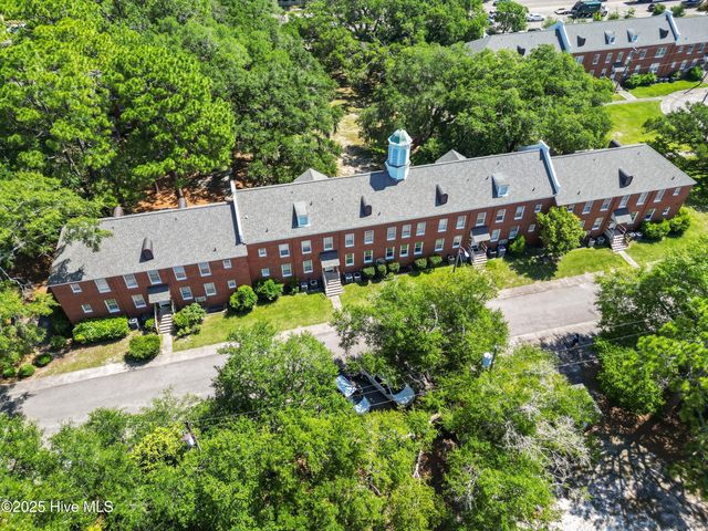 2940 Oleander Drive C9, Wilmington, NC 28403
