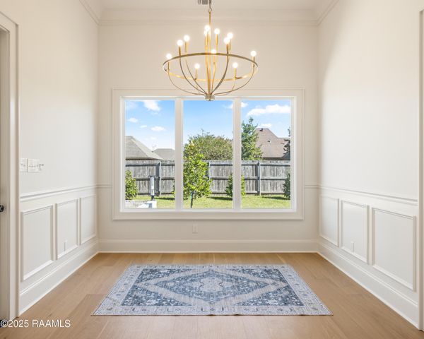 207 Barkhill Drive, Lafayette, LA 70508