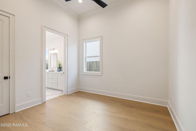 207 Barkhill Drive, Lafayette, LA 70508