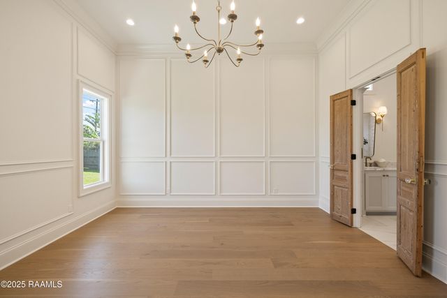 207 Barkhill Drive, Lafayette, LA 70508