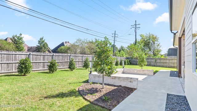 207 Barkhill Drive, Lafayette, LA 70508