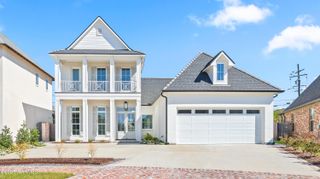 207 Barkhill Drive, Lafayette, LA 70508