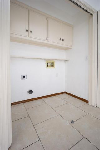 2400 Northwood Lane, Edmond, OK 73013