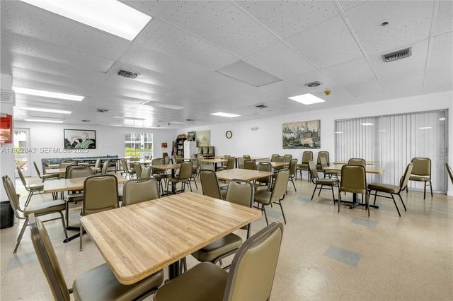 16750 NE 14th Ave 308, Miami, FL 33162