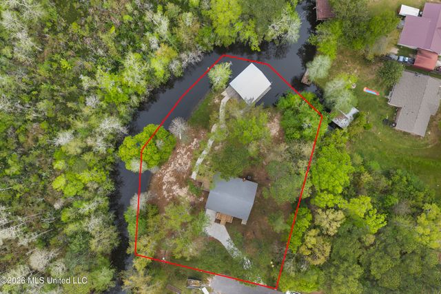 3401 Goldenrod Avenue, Moss Point, MS 39562