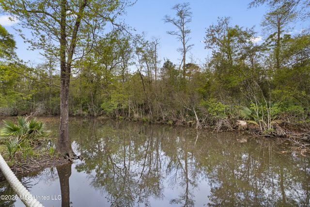 3401 Goldenrod Avenue, Moss Point, MS 39562