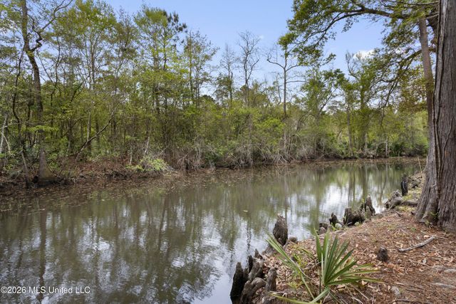3401 Goldenrod Avenue, Moss Point, MS 39562