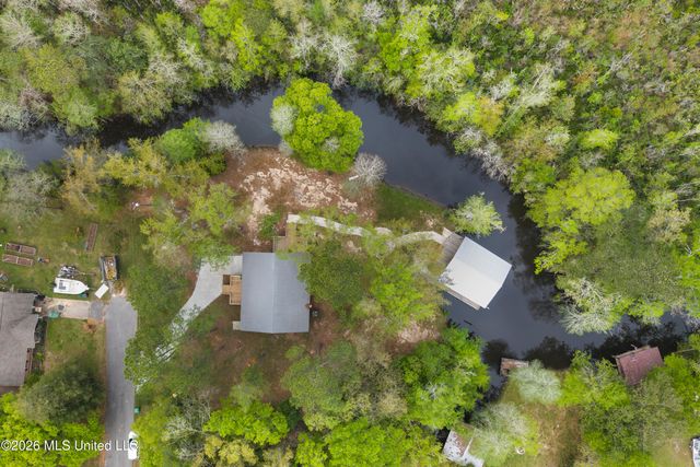 3401 Goldenrod Avenue, Moss Point, MS 39562