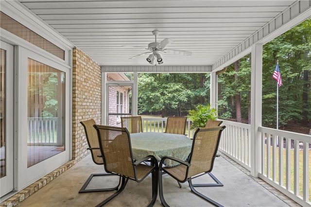 434 Yachtsmans Point Drive, Lexington, NC 27292