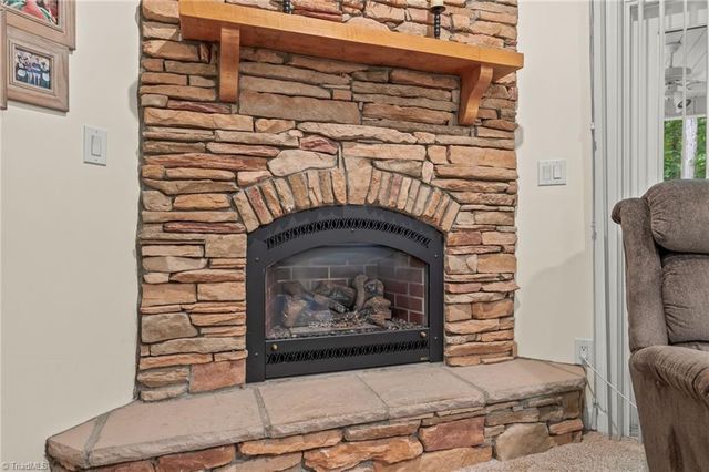 434 Yachtsmans Point Drive, Lexington, NC 27292
