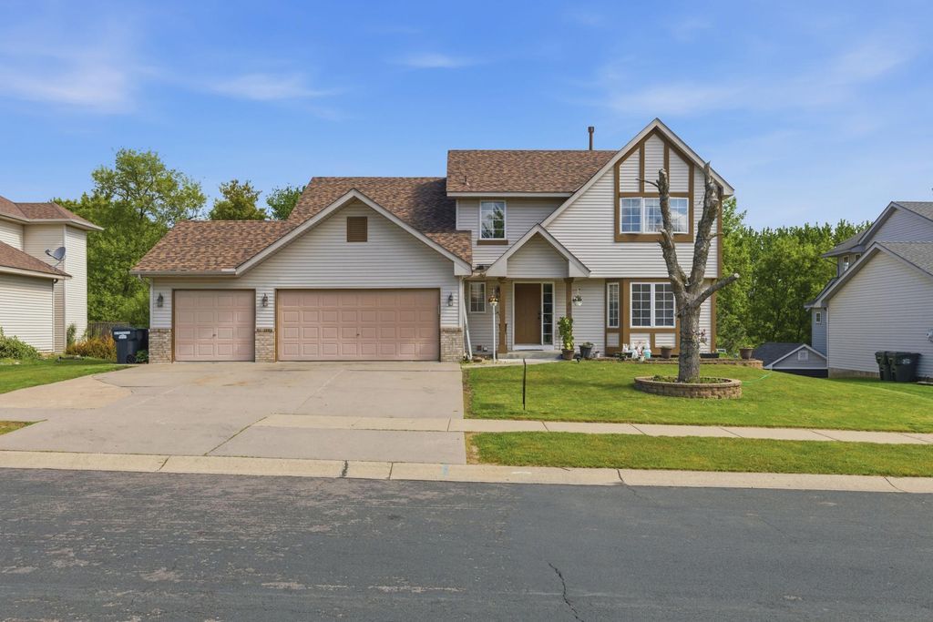 14006 Cobbler Avenue, Rosemount, MN 55068