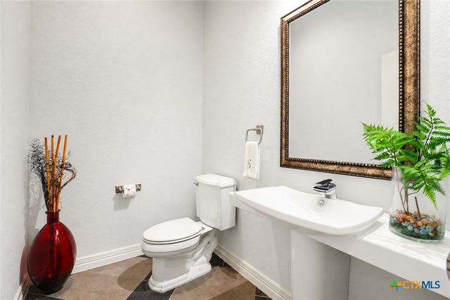 8211 Wild Wind Park, San Antonio, TX 78266