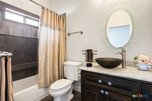 8211 Wild Wind Park, San Antonio, TX 78266