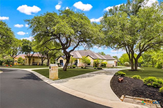 8211 Wild Wind Park, San Antonio, TX 78266