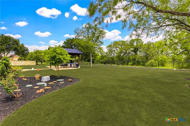 8211 Wild Wind Park, San Antonio, TX 78266