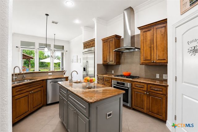 8211 Wild Wind Park, San Antonio, TX 78266