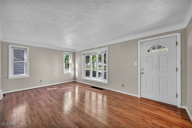 12930 Havana Road, Garfield Heights, OH 44125