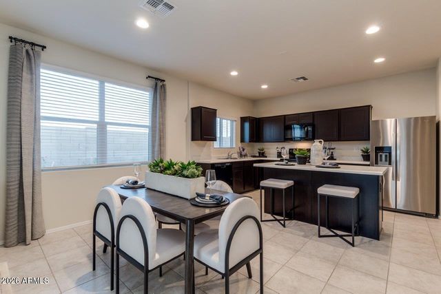 5535 E Cinder Lane, San Tan Valley, AZ 85140