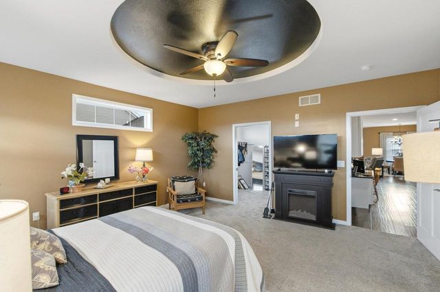 404 Bella Way, Sun Prairie, WI 53590