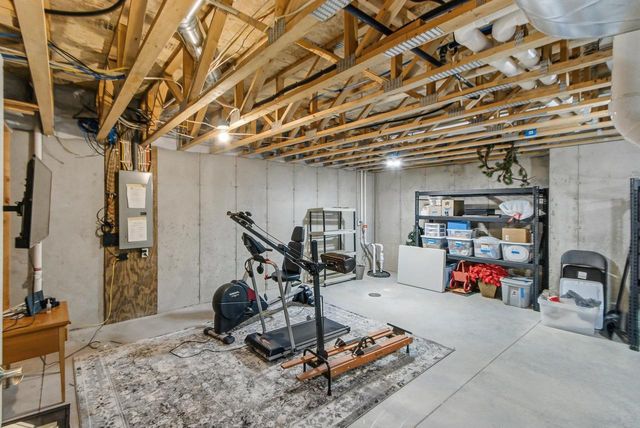 404 Bella Way, Sun Prairie, WI 53590