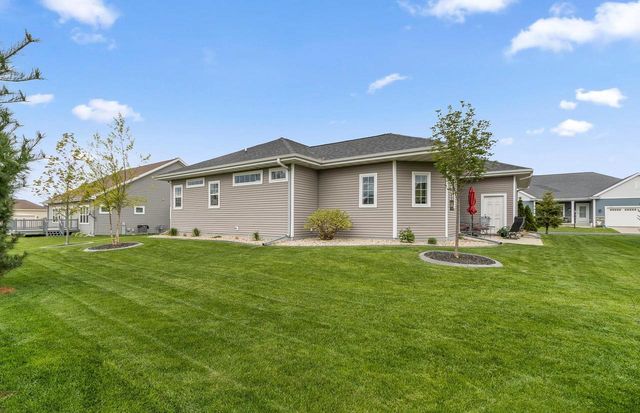 404 Bella Way, Sun Prairie, WI 53590