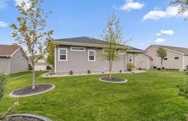 404 Bella Way, Sun Prairie, WI 53590