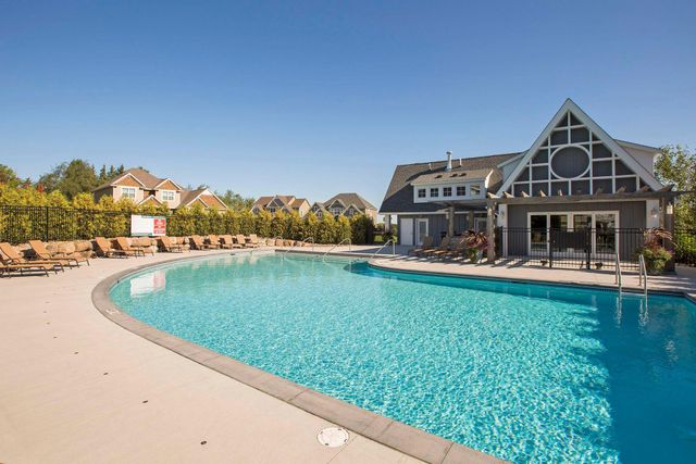 5855 Zanzibar Lane N, Plymouth, MN 55446