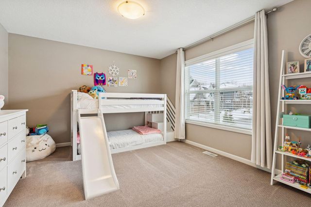 5855 Zanzibar Lane N, Plymouth, MN 55446