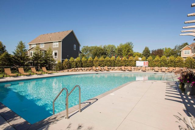 5855 Zanzibar Lane N, Plymouth, MN 55446