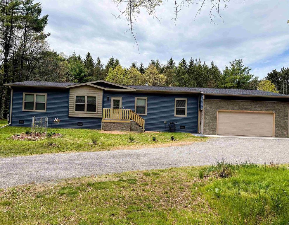 5651 BOULDER CIRCLE, Wisconsin Rapids, WI 54494