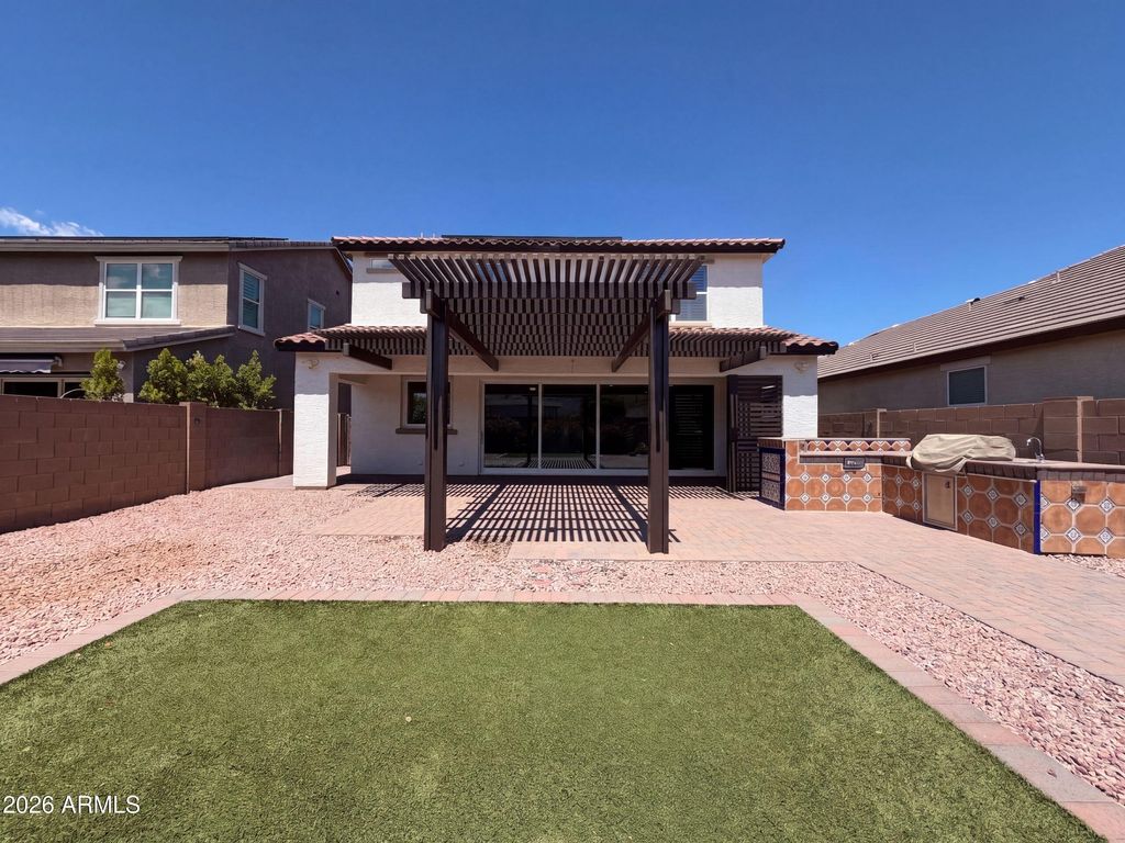 841 E GARY Lane, Phoenix, AZ 85042 — photo 5
