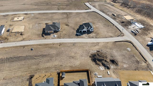 2301 Battle Creek Road, Lincoln, NE 68520