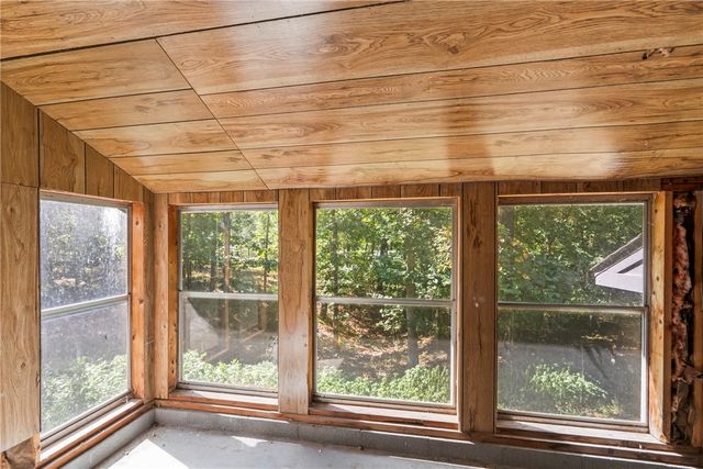 16550 Bluebird Way, Gravette, AR 72736