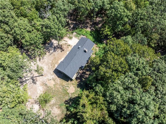 16550 Bluebird Way, Gravette, AR 72736