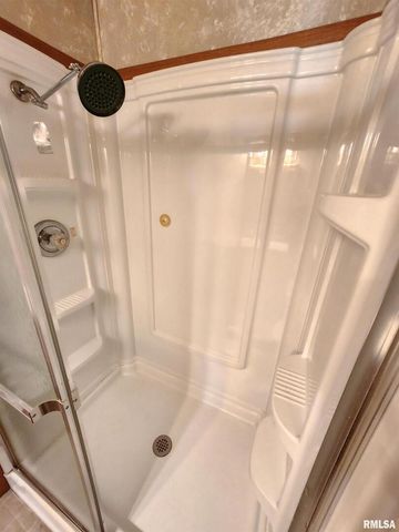 37 JANET Street, Murphysboro, IL 62966