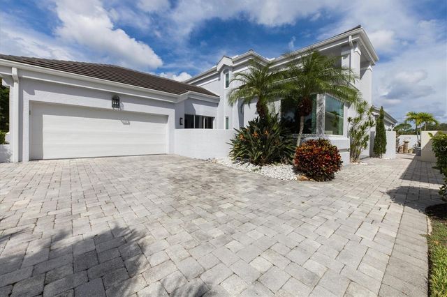 7716 CLUB LANE, Sarasota, FL 34238