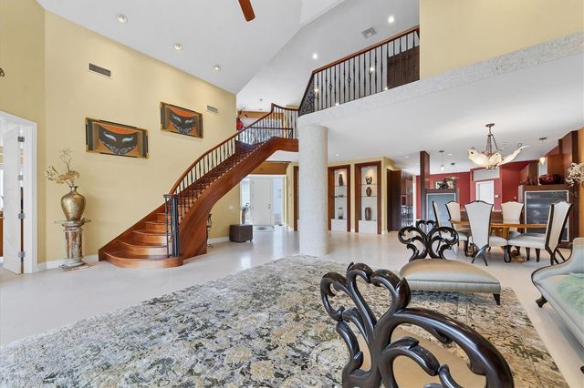 7716 CLUB LANE, Sarasota, FL 34238